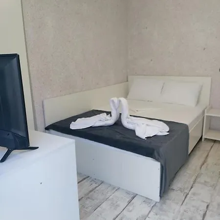 Casa Elena 2 *